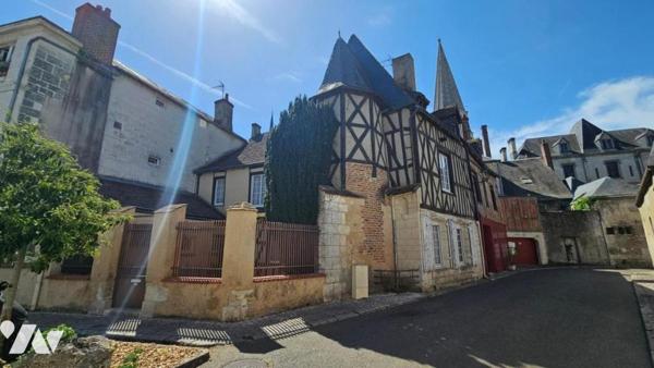 VENDOME HYPER CENTRE MAISON 154M²