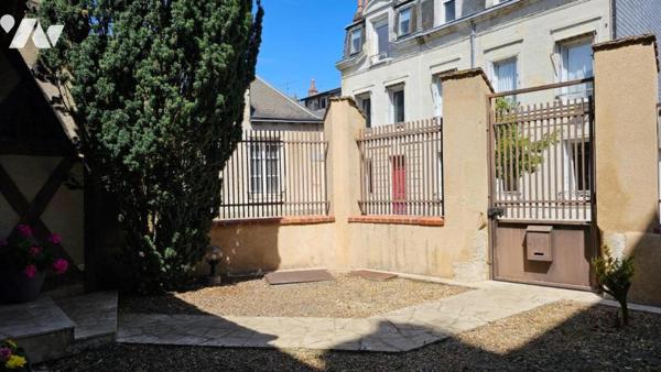 VENDOME HYPER CENTRE MAISON 154M²