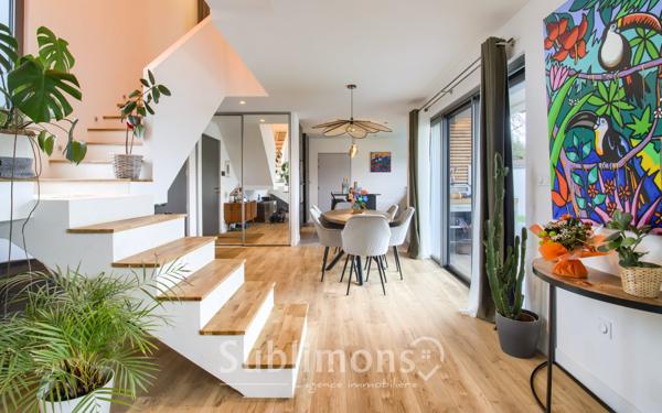 Maison 7 pièces 215 m²