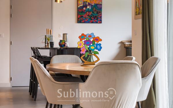 Maison 7 pièces 215 m²