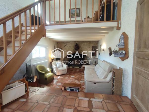 Belle propriété T7, garage et dépendance