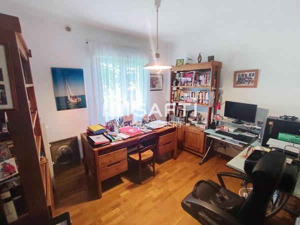 Belle propriété T7, garage et dépendance