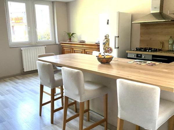 Grand T2 avec Parking secteur Fresnoy