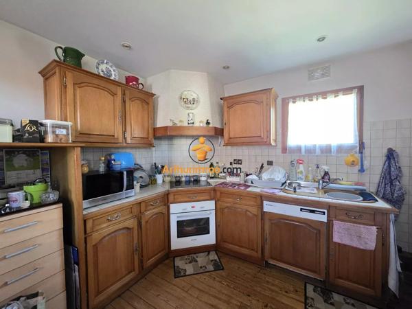 Vente                                                      Appartement
                        
                     3 pièces                      81 m2                     à Tarbes