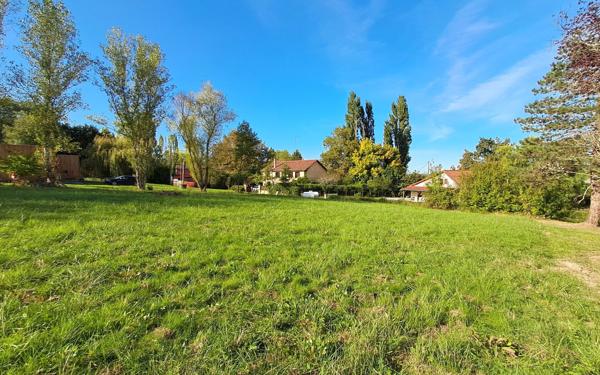 Terrain à vendre    Saint-Nexans