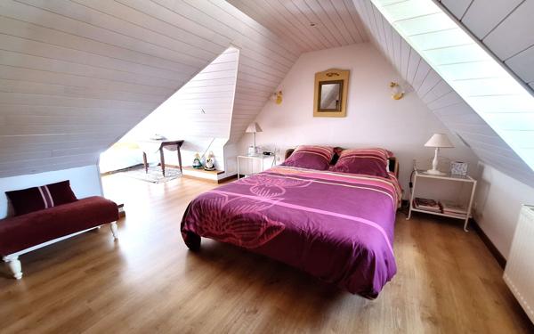 Maison à vendre    5 pièces •  Locquirec