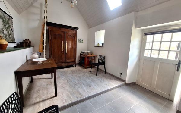 Maison à vendre    5 pièces •  Locquirec