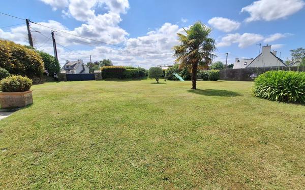 Maison à vendre    5 pièces •  Locquirec