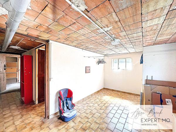 Roussillon (38150) **A vendre - Maison lumineuse et rénovée & sous-sol complet à exploiter idéalement située à Roussillon**