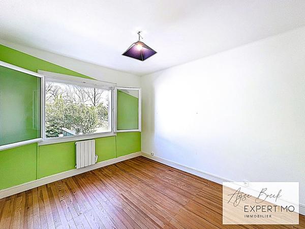 Roussillon (38150) **A vendre - Maison lumineuse et rénovée & sous-sol complet à exploiter idéalement située à Roussillon**