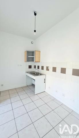 Maison à vendre 4 pièces 115 m² Saint-Genest-Lerpt