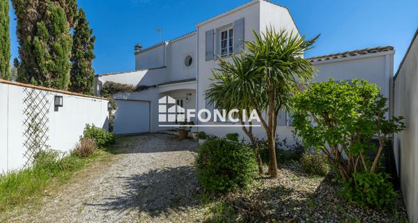 À vendre Maison 6 pièces 186 m² - Angoulins 17690