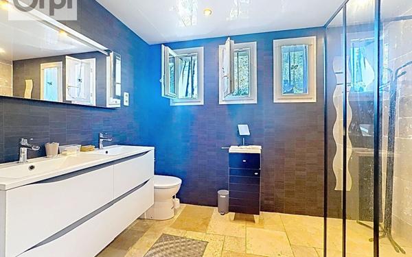 Maison à louer    6 pièces • 180 m2 Guécélard