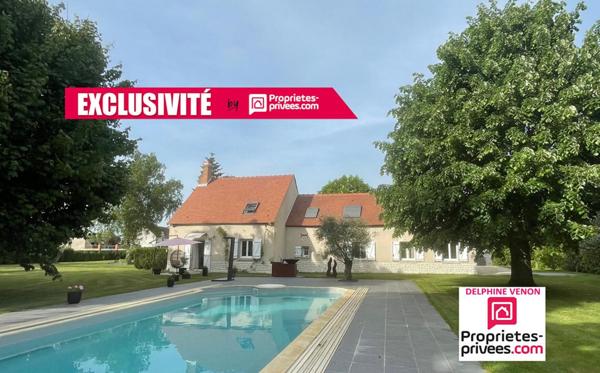 Exclusivité- Longère avec beaucoup de cachet avec piscine et parc arboré de 5585 m² proche Loire à Germigny Des Prés