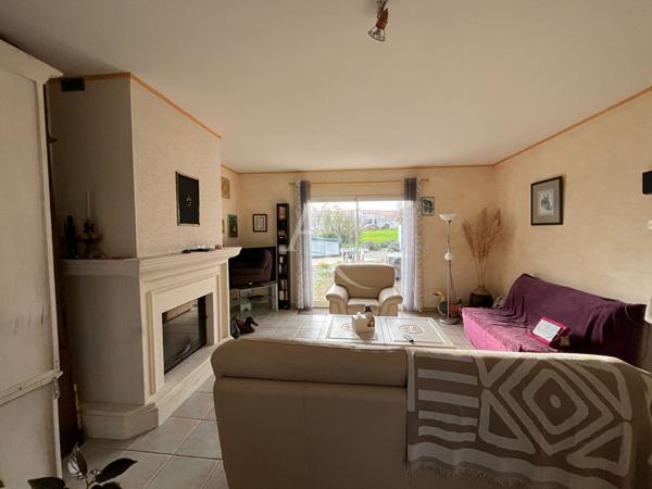 Maison LES ACHARDS 6 pièces - 3 chambres