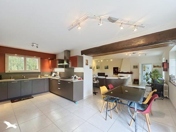 Maison à vendre 254 880 € Bourg-Charente 5 p 135 m² DPE D