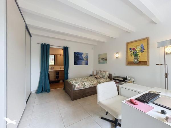 Maison à vendre 254 880 € Bourg-Charente 5 p 135 m² DPE D