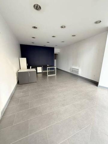 Local 19 Boulevard Saint Louis