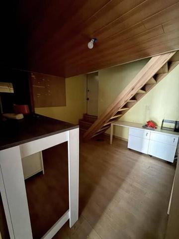 Local 19 Boulevard Saint Louis