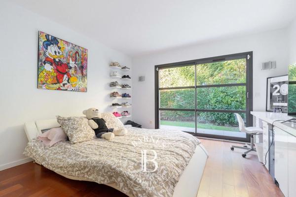 Marseille 12ème, Maison 5 Chambres -  480 m² à vendre