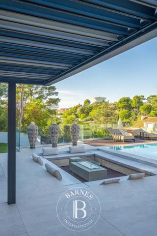 Marseille 12ème, Maison 5 Chambres -  480 m² à vendre