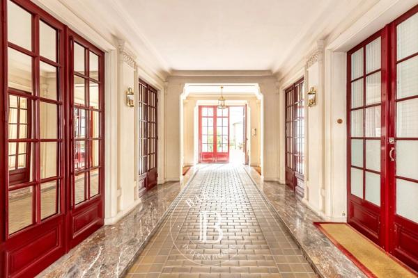 Paris 17ème, Appartement 4 Chambres -  195 m² à vendre