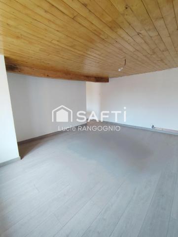 Corps de ferme aux volumes XXL