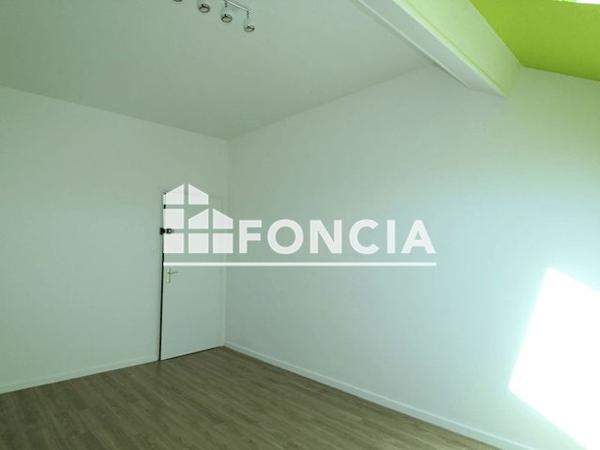 Location Studio 24.1 m² - 17 AVENUE DU GOLF Vaulnaveys Le Haut 38410