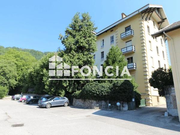 Location Studio 24.1 m² - 17 AVENUE DU GOLF Vaulnaveys Le Haut 38410