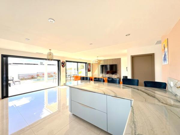 NÎMES – CARREAU DE LANE | A VENDRE VILLA CONTEMPORAINE 5 PIECES (30)