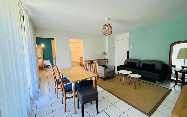 Appartement à louer    2 pièces • 44,29 m2 Bordeaux