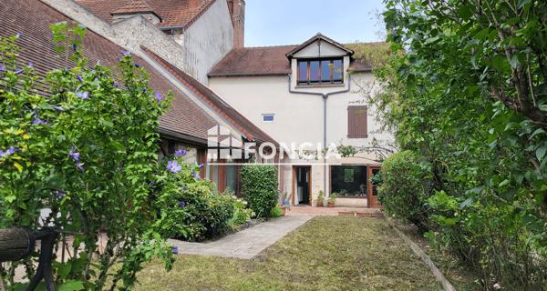 À vendre Maison 8 pièces 222 m² - Briare 45250