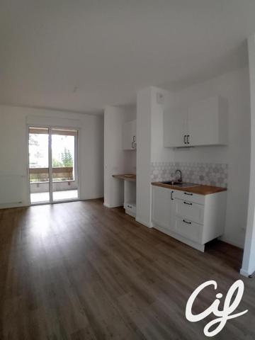 Appartement T2 neuf (agora) NANTES Bretagne - 51.13 m2  181 081 Euros