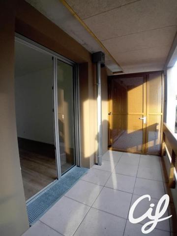 Appartement T2 neuf (agora) NANTES Bretagne - 51.13 m2  181 081 Euros