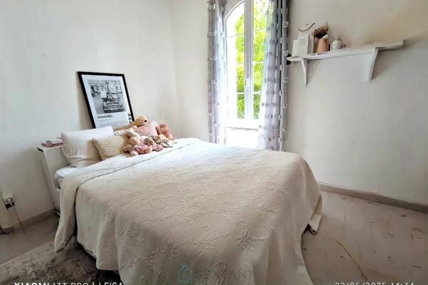 AU CALME, A  5 MIN DE LA ZONE COMMERCIALE, MAISON DE CHARME AVEC PISCINE ET DEPENDANCES