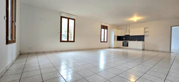 Maison plain pied, avec garage