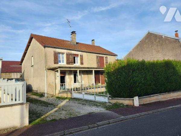 À VENDRE À CHAMPIGNOL-LEZ-MONDEVILLE - MAISON FAMILIALE AVEC HANGAR DE 200 M²

Située à Champ...