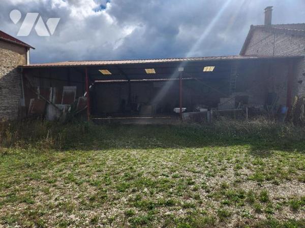 À VENDRE À CHAMPIGNOL-LEZ-MONDEVILLE - MAISON FAMILIALE AVEC HANGAR DE 200 M²

Située à Champ...