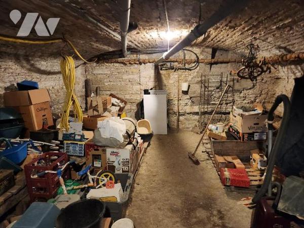 À VENDRE À CHAMPIGNOL-LEZ-MONDEVILLE - MAISON FAMILIALE AVEC HANGAR DE 200 M²

Située à Champ...