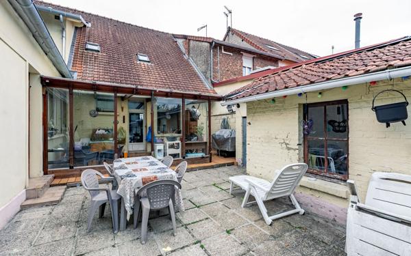 Maison à vendre    6 pièces •  Saint-Quentin