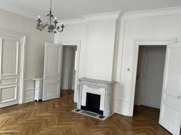 Appartement 4 pièces                                        - 42000 Saint-Étienne Réf : 13047