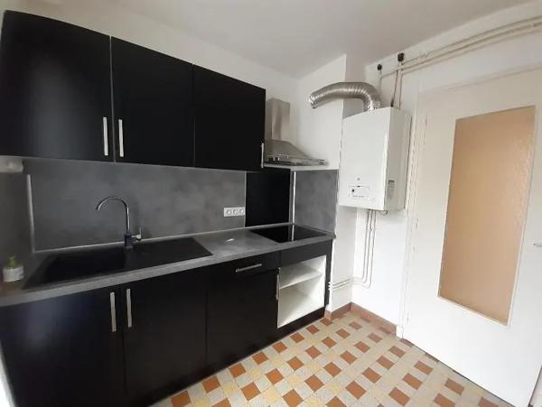 Appartement à louer 3 pièces 72.68m²