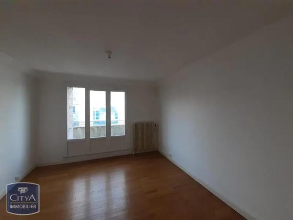 Appartement à louer 3 pièces 72.68m²