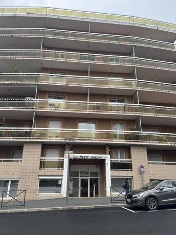 Appartement 3 pièces                                        - 43000 Le Puy-en-Velay Réf : 11844
