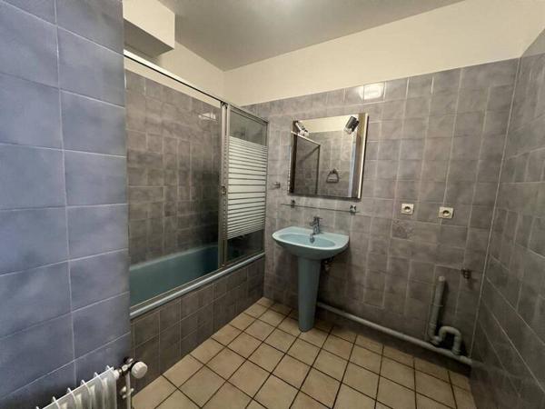 Appartement 3 pièces                                        - 43000 Le Puy-en-Velay Réf : 11844