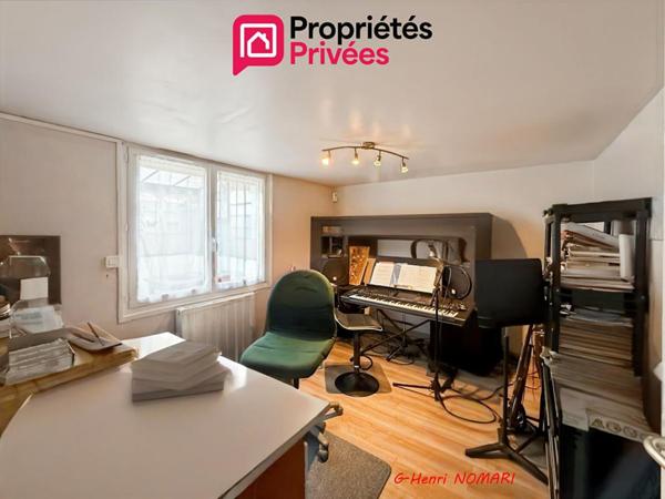Maison Chateaubriant 6 pièce(s) 107 m2, 4 Chambres, 496m² de terrain