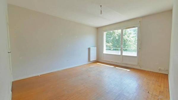 Appartement 3 pièces                                        - 42100 Saint-Étienne Réf : 12595