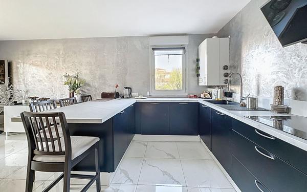 Appartement à vendre    3 pièces • 64 m2 Mornant