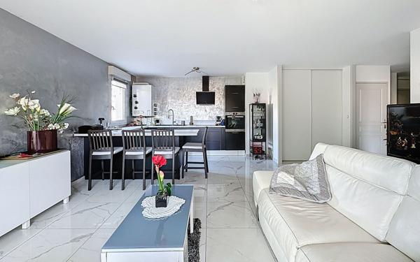 Appartement à vendre    3 pièces • 64 m2 Mornant