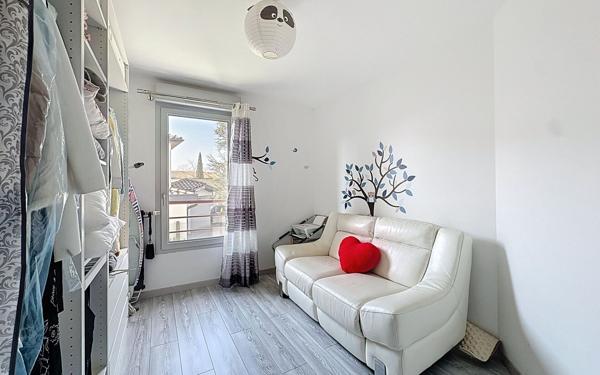 Appartement à vendre    3 pièces • 64 m2 Mornant